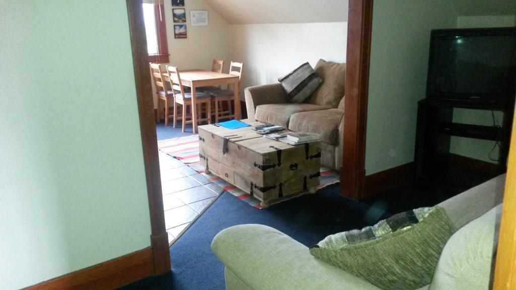 Bon Homme View Apartment