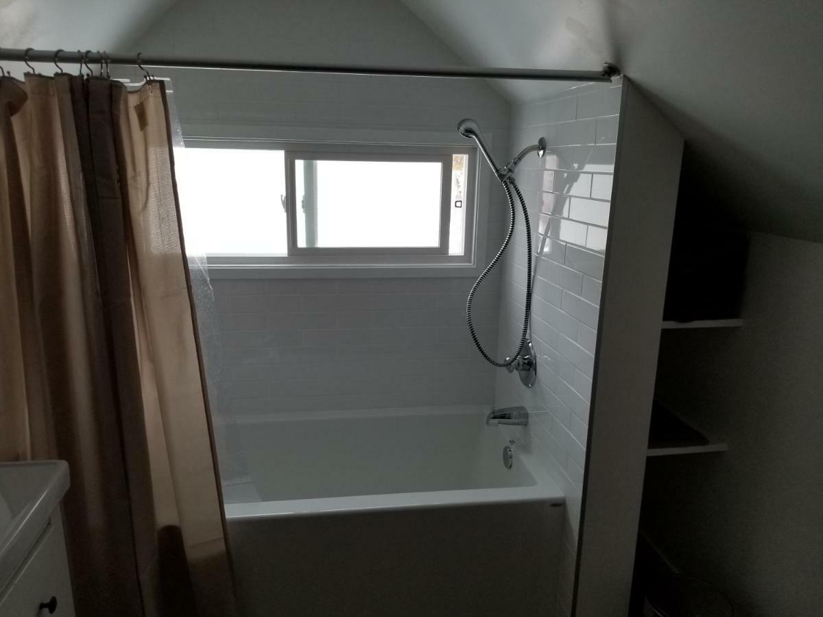 Bon Homme View Apartment